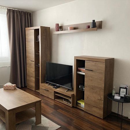 Apartman Zemplin Michalovce Eksteriør billede
