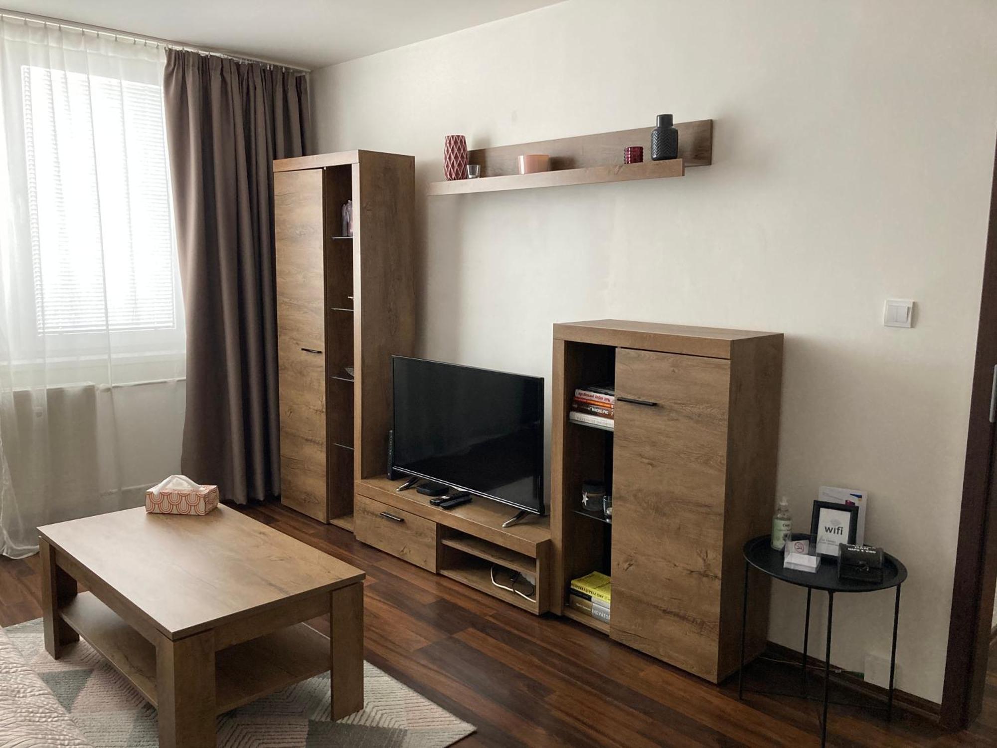 Apartman Zemplin Michalovce Eksteriør billede